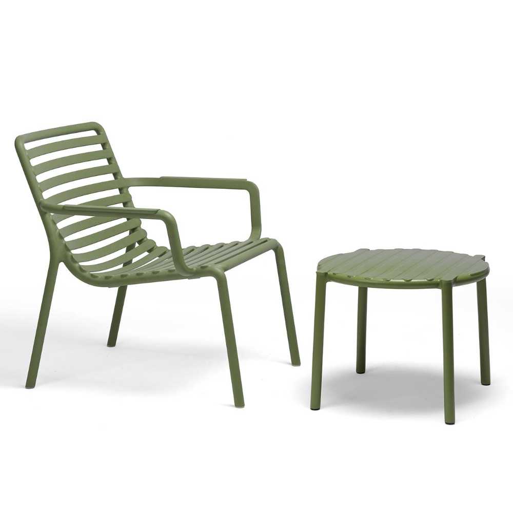 Relaxsessel Doga Ein etwas tieferer, entspannender, breiter Sessel für den Außenbereich aus glasfaserverstärktem Kunststoff